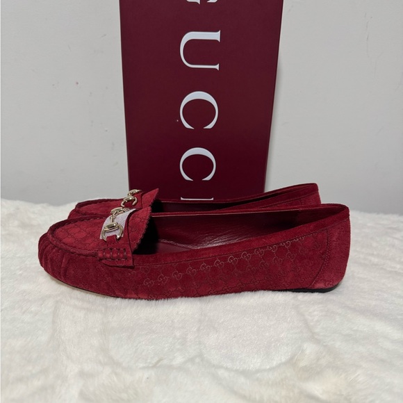 Gucci Women's Burgundy Suede Horsebit Loafers - Picture 4 of 6